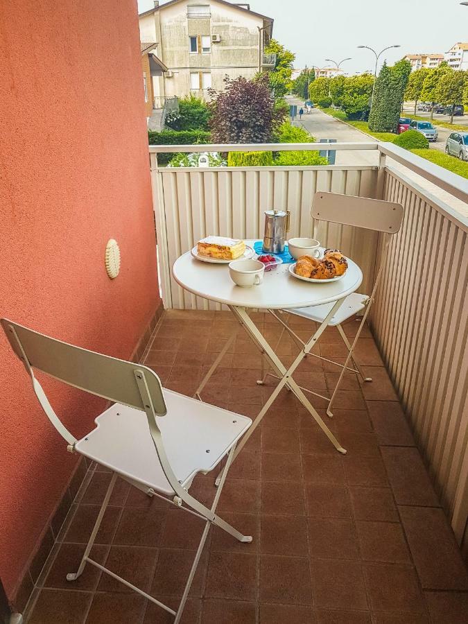 Appartamento A Pochi Passi Dal Mare Caorle Kültér fotó